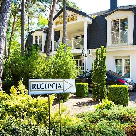 Willa Alexander Resort & Spa - Caloroczny Kryty Basen Mielno  Exterior photo