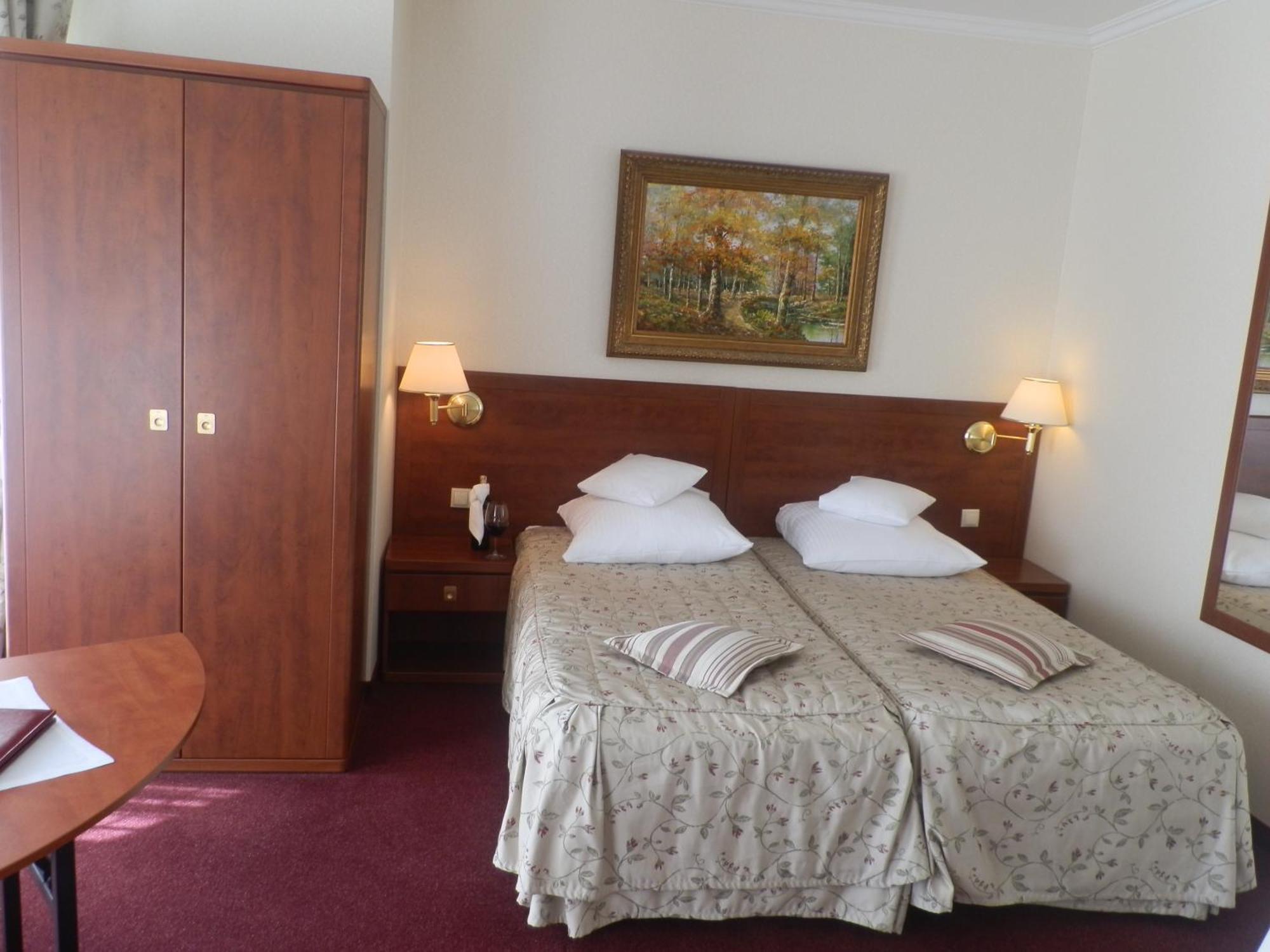 Willa Alexander Resort & Spa - Caloroczny Kryty Basen Mielno  Room photo