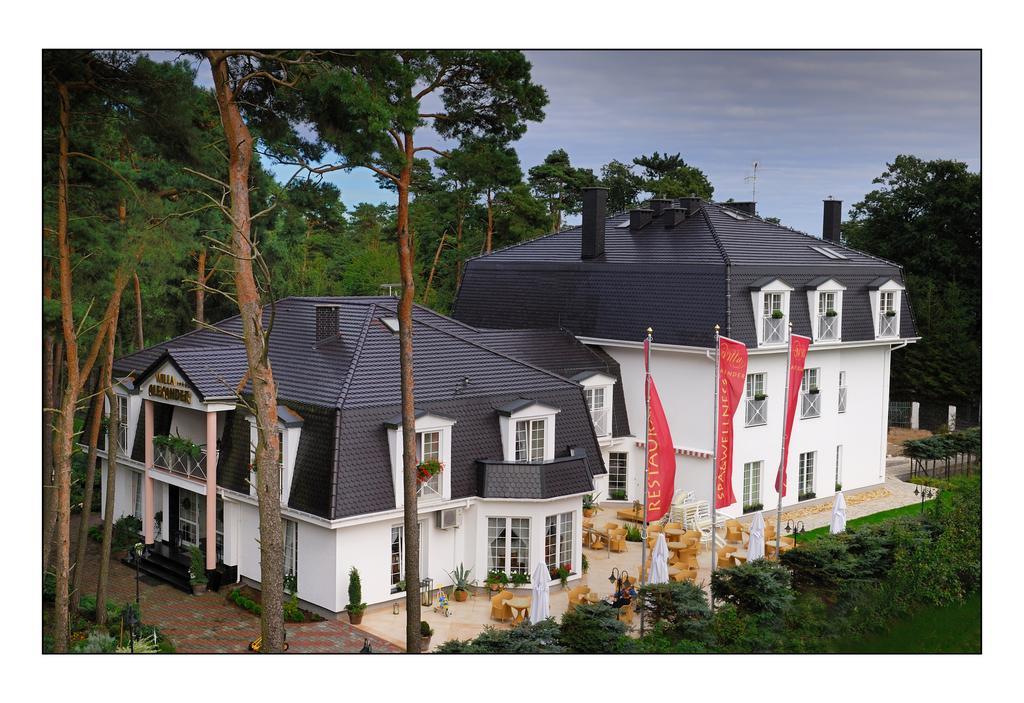 Willa Alexander Resort & Spa - Caloroczny Kryty Basen Mielno  Exterior photo
